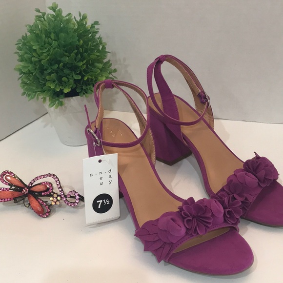 Shoes - Women’s Orchid Sandals Sz. 7.5 Ankle-Strap 3” Heel